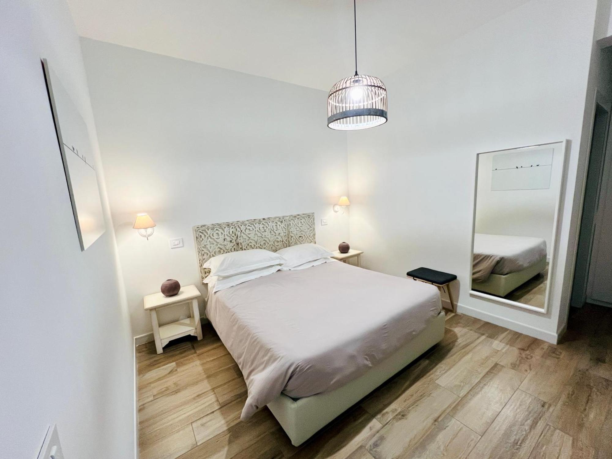 Bellhome 3 - Elegante Appartamento Nel Centro Di Bari Extérieur photo